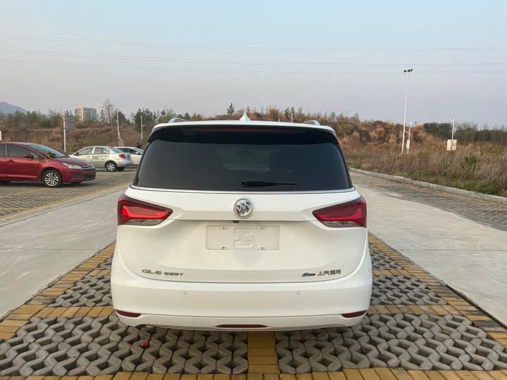 Buick GL6 2021 2021款 323T 轻混动互联豪华型