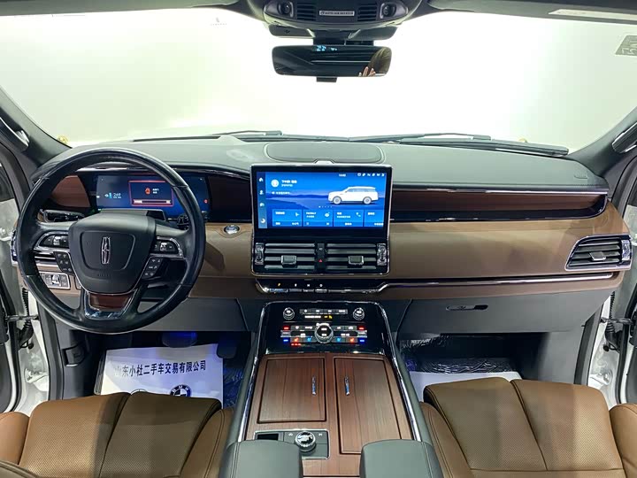 Lincoln Navigator 2022 2022款 3.5T 尊耀版