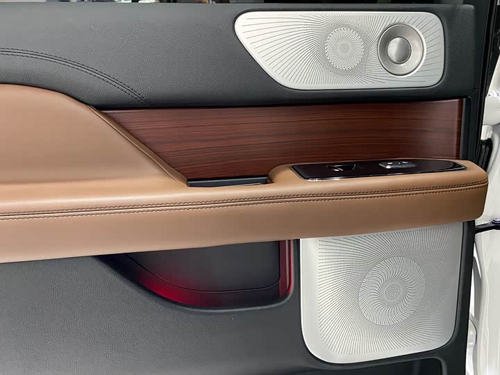 Lincoln Navigator 2022 2022款 3.5T 尊耀版