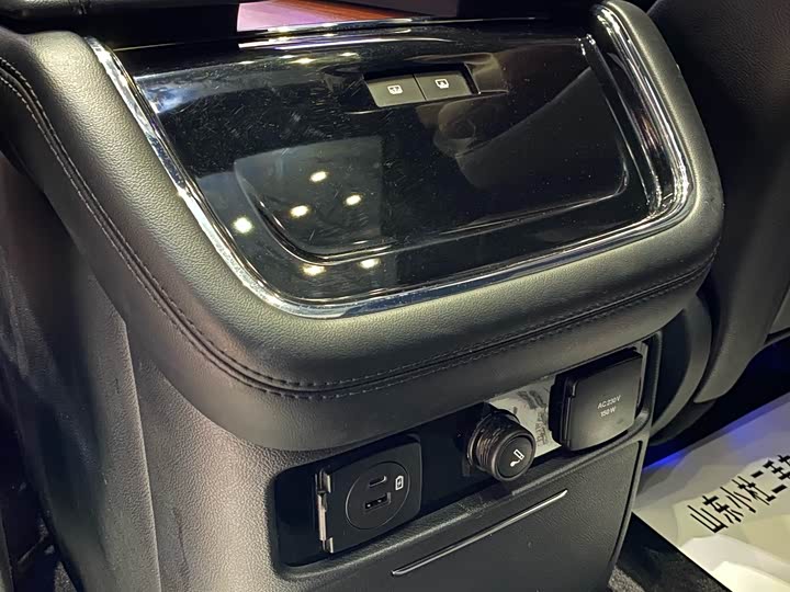 Lincoln Navigator 2022 2022款 3.5T 尊耀版