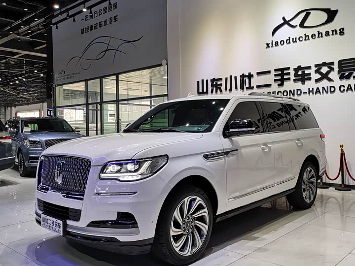 Lincoln Navigator 2022 2022款 3.5T 尊耀版