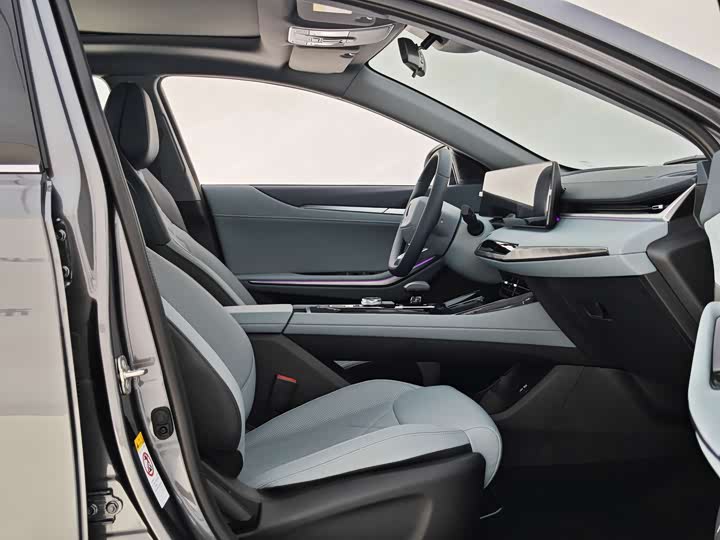 Changan Raeton Plus 2023 2023款 1.5T DCT旗舰型