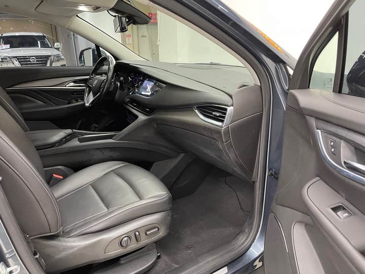 Buick Enclave 2022 2022款 652T 四驱尊贵型 7座