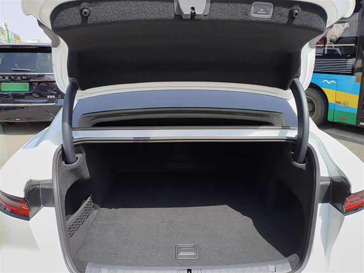 Voyah Passion 2024 2024款 PHEV 四驱超长续航行政版