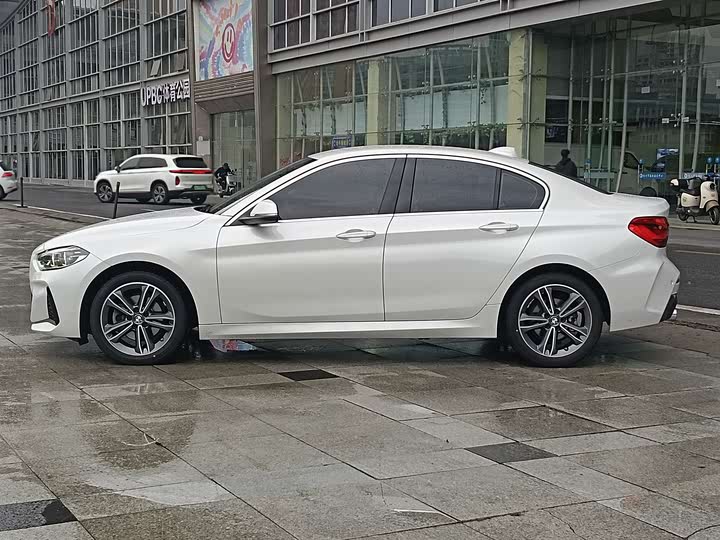 BMW 1 Series 2023 2023款 120i M运动版