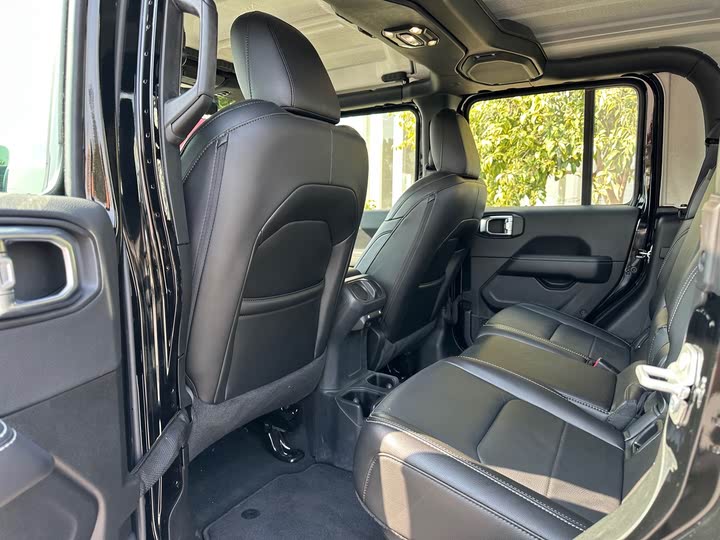 Jeep Gladiator 2022 2022款 3.6L 先行版