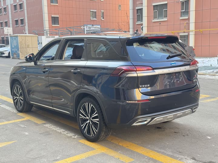 Changan Oshan X7 2021 2021款 1.5T 自动豪华型