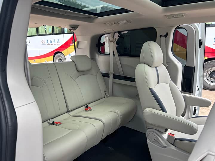 Maxus G10 2021 2021款 2.0T 自动智享版 汽油 7座