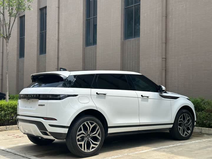 Land Rover Range Rover Evoque L Hybrid 2022 2022款 极光L P300e 插电式电动混合版