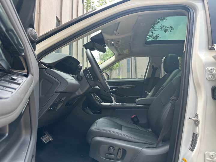 Land Rover Range Rover Evoque L Hybrid 2022 2022款 极光L P300e 插电式电动混合版