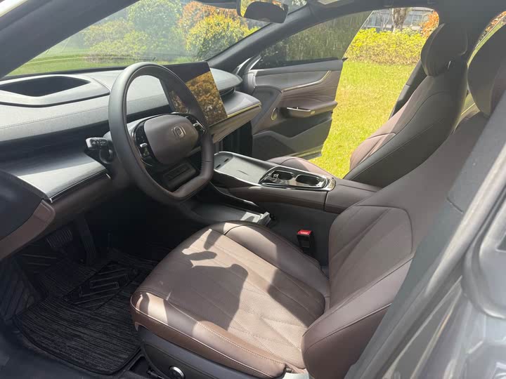 Changan Qiyuan (Nevo) A07 2025 2025款 蓝鲸纯电版 710旗舰型