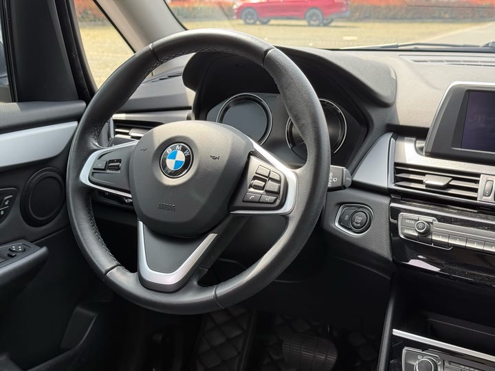 BMW 2 Series Gran Tourer 2019 2019款 220i 领先型