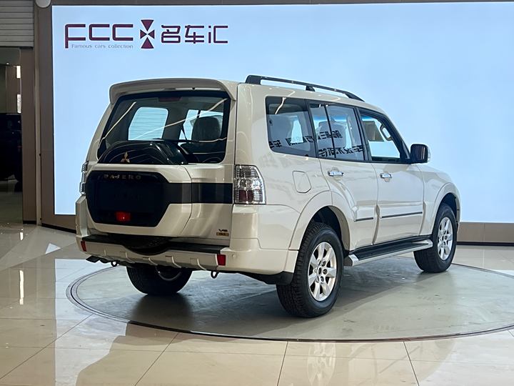 Mitsubishi Pajero 2020 2020款 3.0L 自动标准版