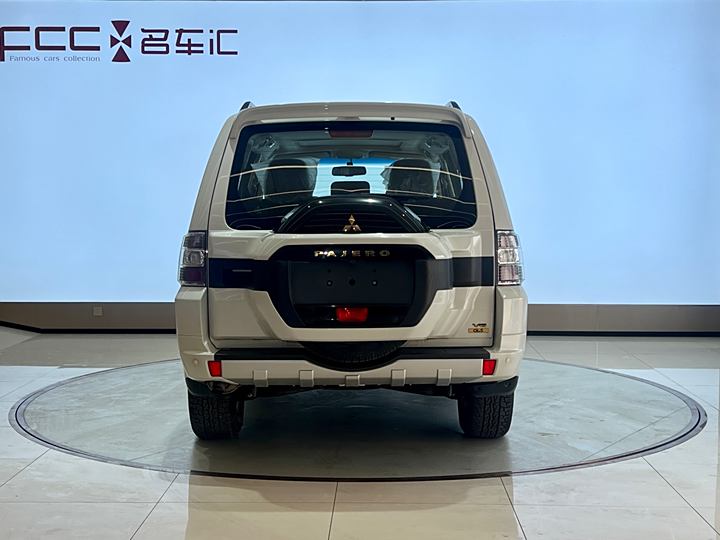 Mitsubishi Pajero 2020 2020款 3.0L 自动标准版