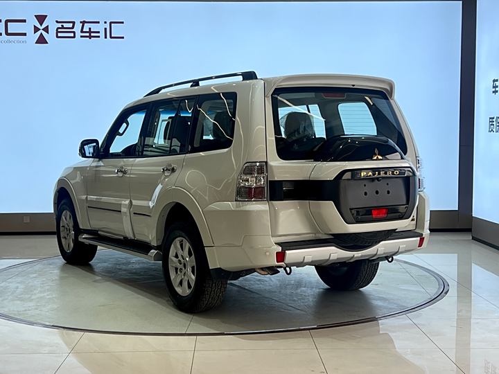 Mitsubishi Pajero 2020 2020款 3.0L 自动标准版