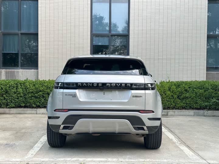 Land Rover Range Rover Evoque L Hybrid 2022 2022款 极光L P300e 插电式电动混合版