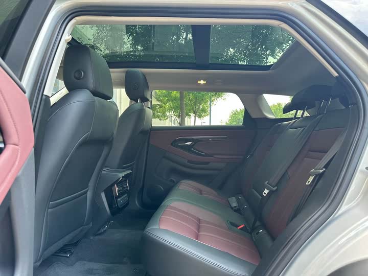 Land Rover Range Rover Evoque L Hybrid 2022 2022款 极光L P300e 插电式电动混合版