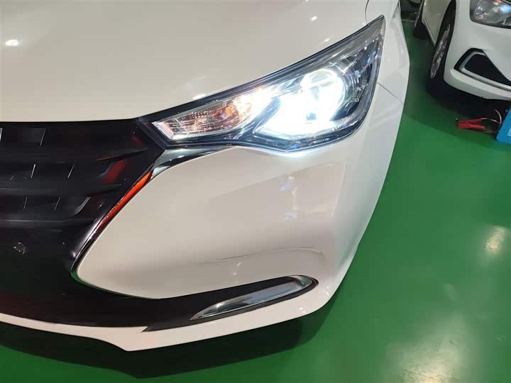 Changan Alsvin 2019 2019款 1.5L DCT舒适型 国VI