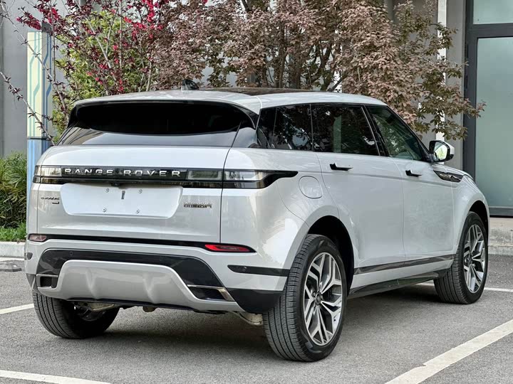 Land Rover Range Rover Evoque L Hybrid 2022 2022款 极光L P300e 插电式电动混合版