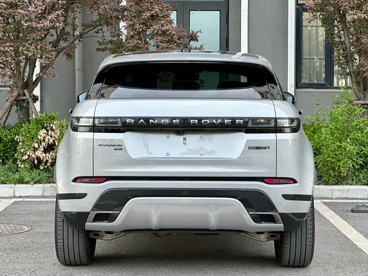 Land Rover Range Rover Evoque L Hybrid 2022 2022款 极光L P300e 插电式电动混合版