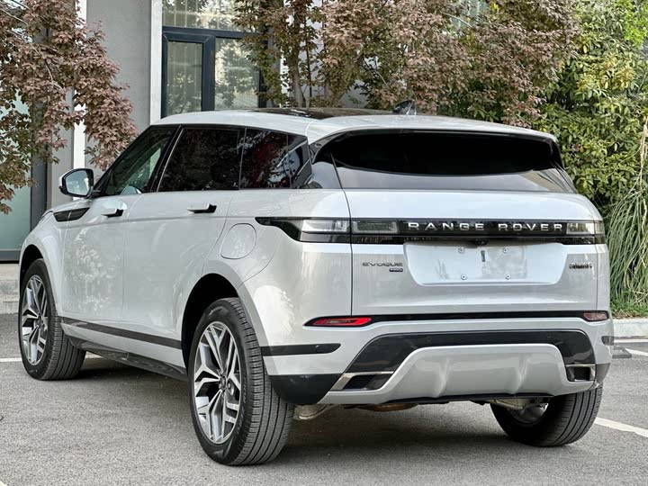 Land Rover Range Rover Evoque L Hybrid 2022 2022款 极光L P300e 插电式电动混合版
