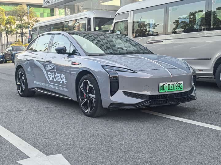 Hongqi EH7 2024 2024款 760 Pro+ 四驱版