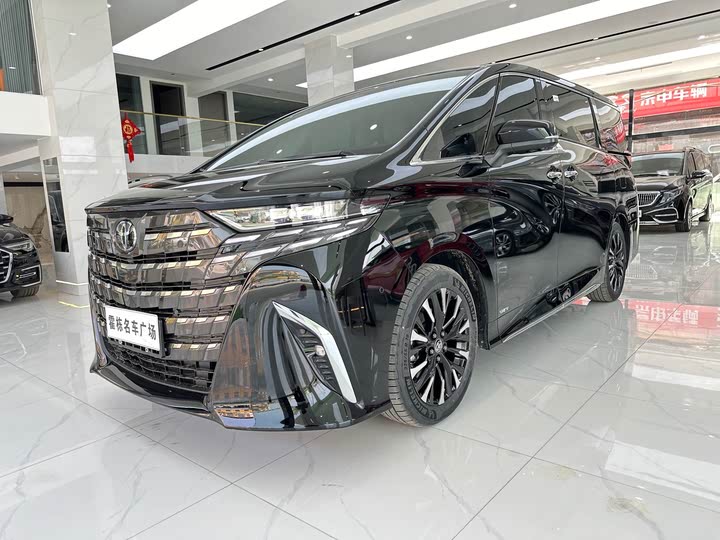 2025 Toyota Alphard