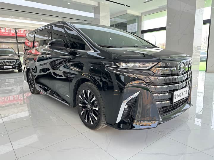 2025 Toyota Alphard