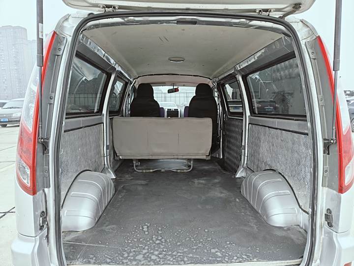 Foton G5 2022 2022款 2.0L汽油商运版明窗5/6座1TZS