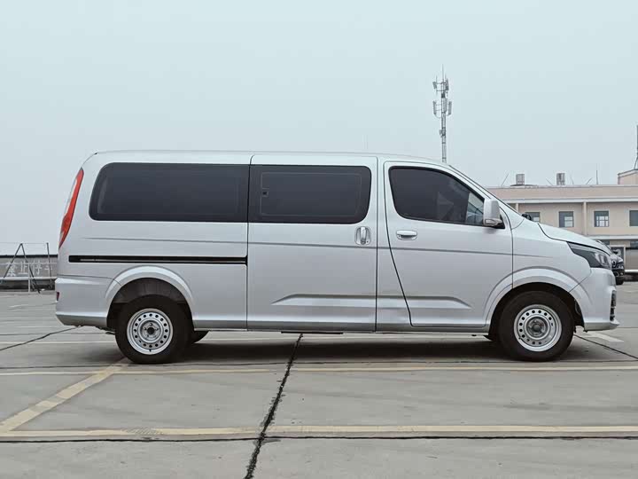 Foton G5 2022 2022款 2.0L汽油商运版明窗5/6座1TZS