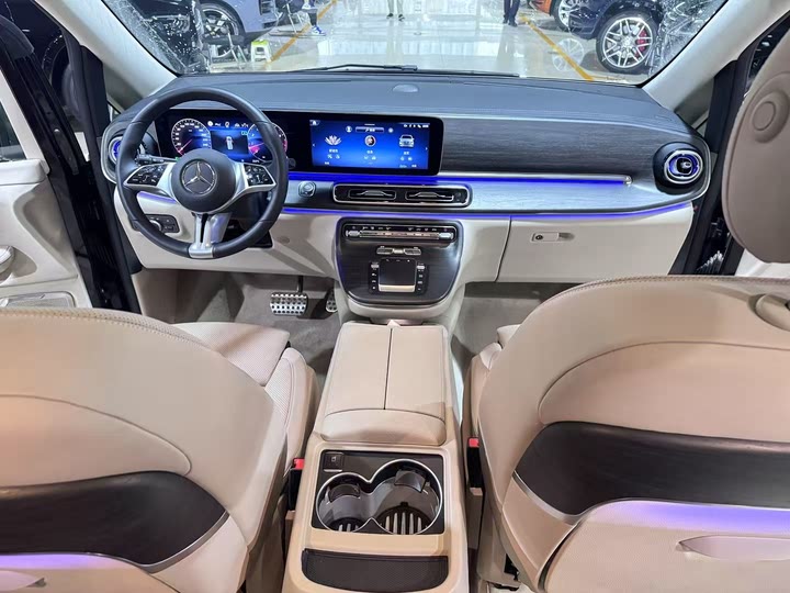 2024 Mercedes-Benz V-Class