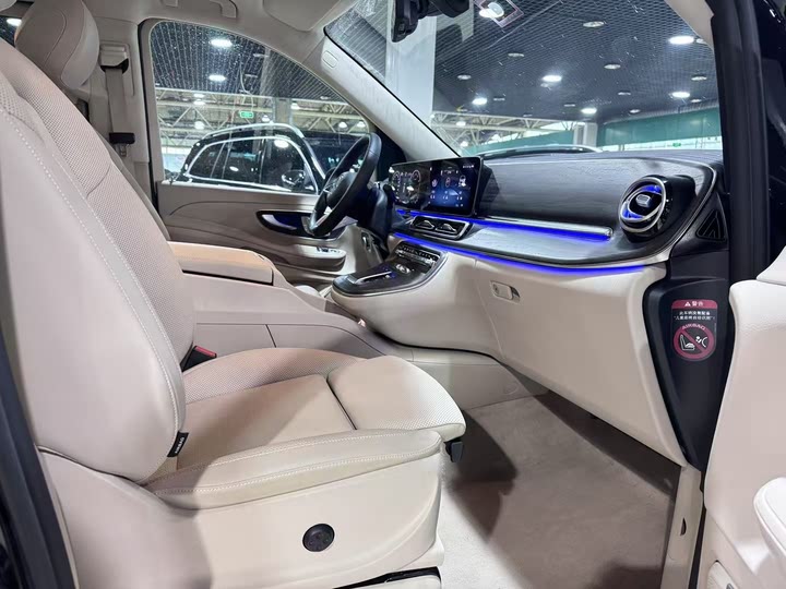 2024 Mercedes-Benz V-Class