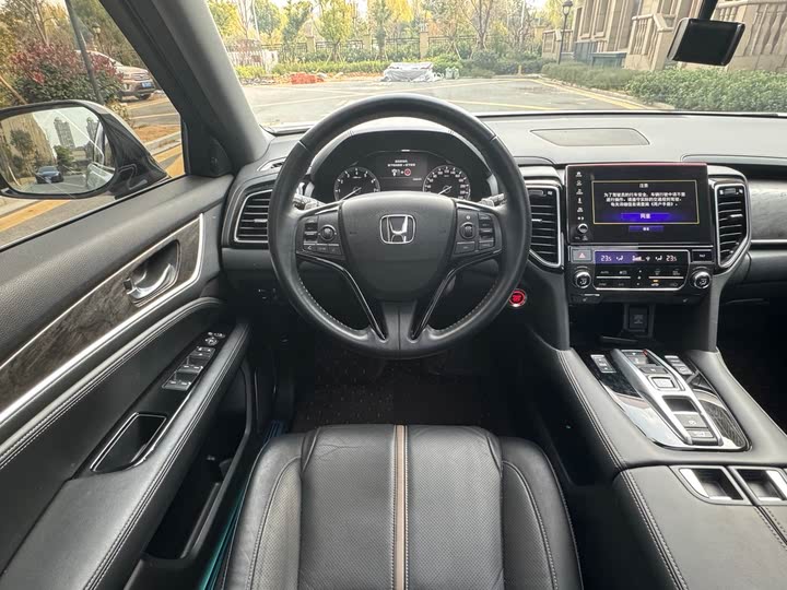 Honda UR-V 2023 2023款 370TURBO 四驱尊享版