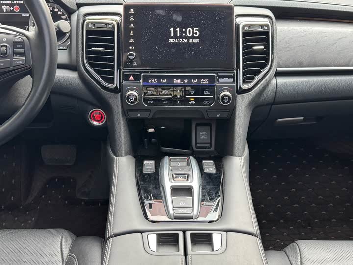 Honda UR-V 2023 2023款 370TURBO 四驱尊享版