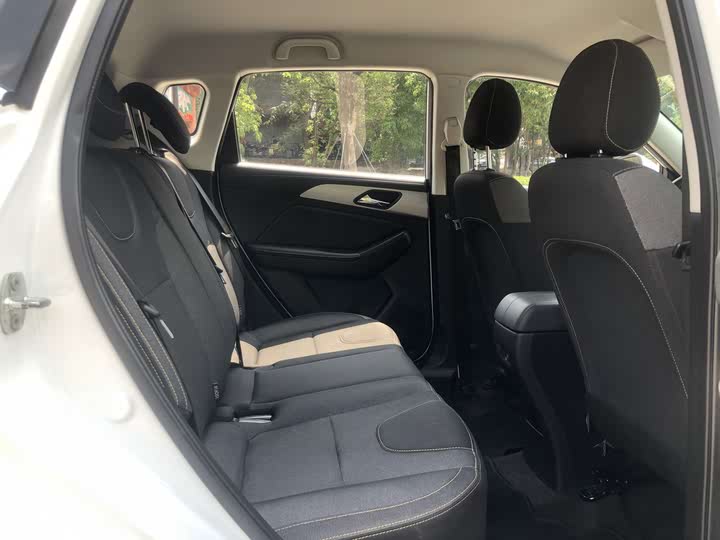 Beijing X3 2021 2021款 1.5T 手动荣耀版