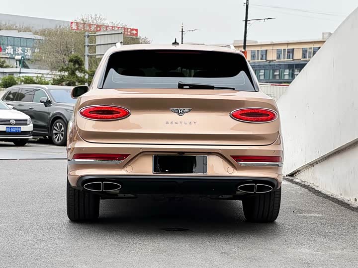 Bentley Bentayga 2024 2024款 4.0T V8 雅度版
