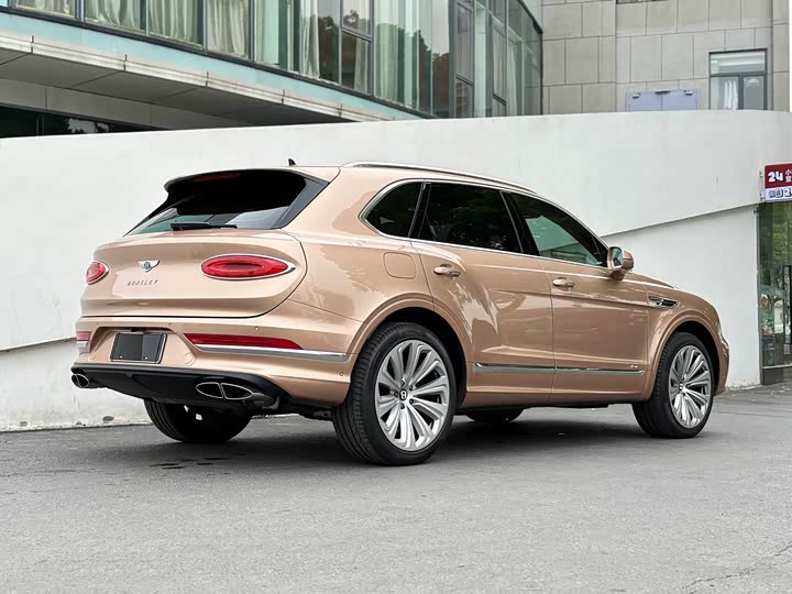 Bentley Bentayga 2024 2024款 4.0T V8 雅度版