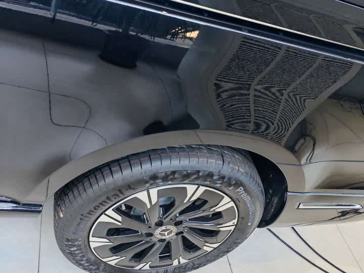 Mercedes-Benz V-Class 2024 2024款 V 300 L 长轴距豪华版