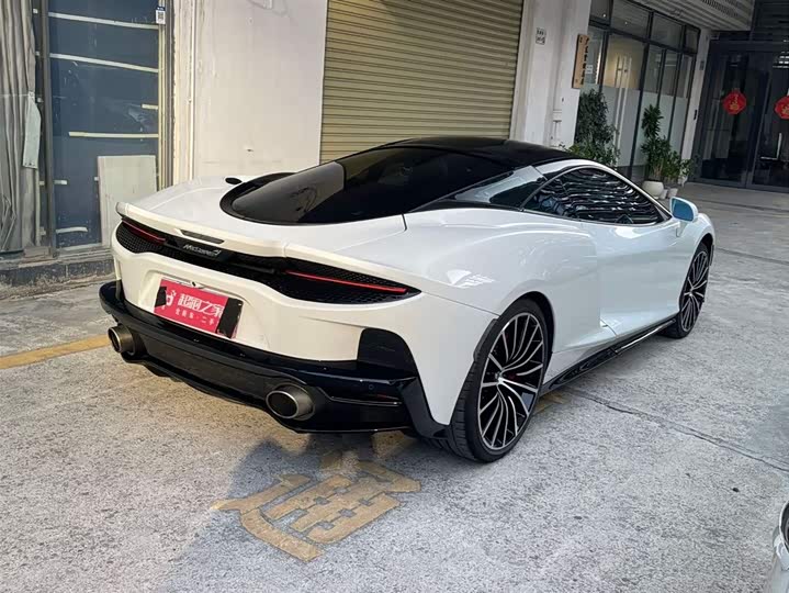 McLaren GT 2023 2023款 4.0T 标准型
