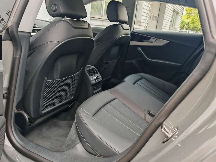 Audi A5 2024 2024款 Sportback 40 TFSI 时尚动感型