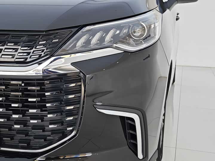 Maxus Mifa 5 2022 2022款 1.3T PLUG IN 乐享版 七座