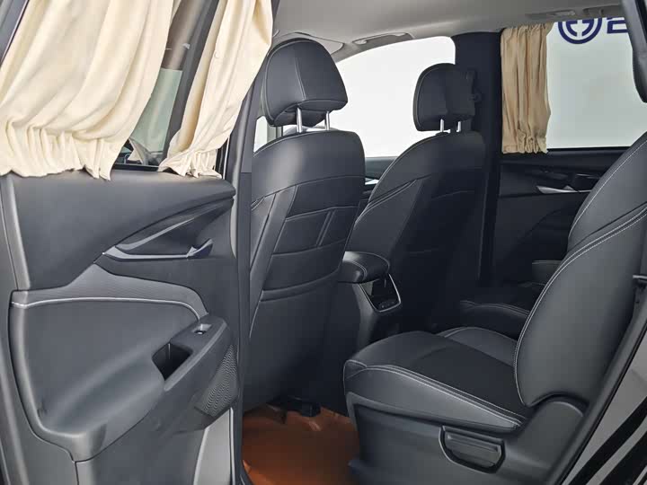 Maxus Mifa 5 2022 2022款 1.3T PLUG IN 乐享版 七座