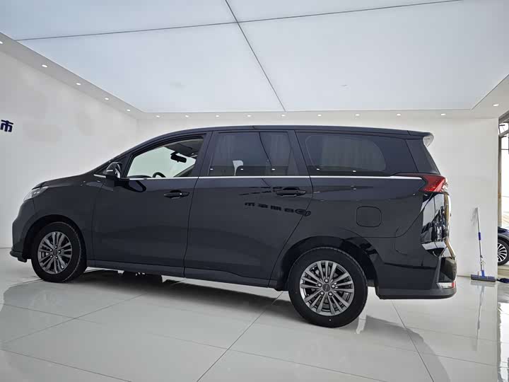 Maxus Mifa 5 2022 2022款 1.3T PLUG IN 乐享版 七座