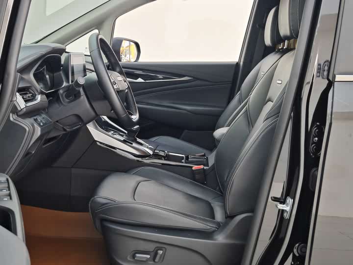 Maxus Mifa 5 2022 2022款 1.3T PLUG IN 乐享版 七座