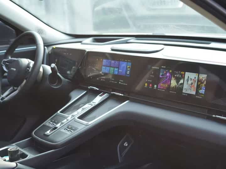 Haval Ruge Max 2023 2023款 1.5L Hi4 105 四驱智能旗舰版