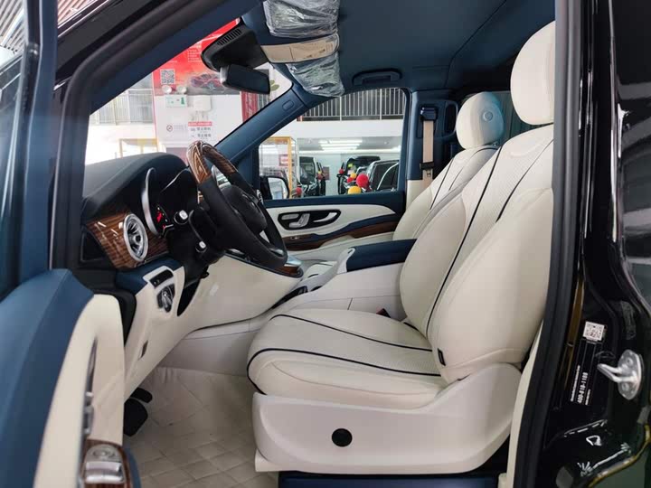 Mercedes-Benz V-Class 2021 2021款 V 260 L 长轴距豪华版