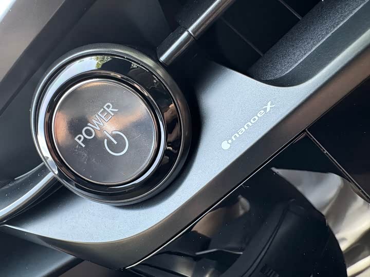 Lexus RZ 2023 2023款 450e 四驱纵享版