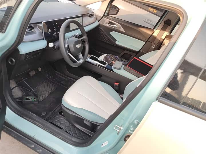 Geely Geometry E Firefly 2024 2024款 301km 星光