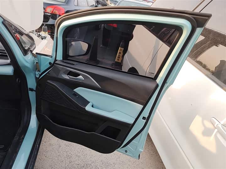 Geely Geometry E Firefly 2024 2024款 301km 星光