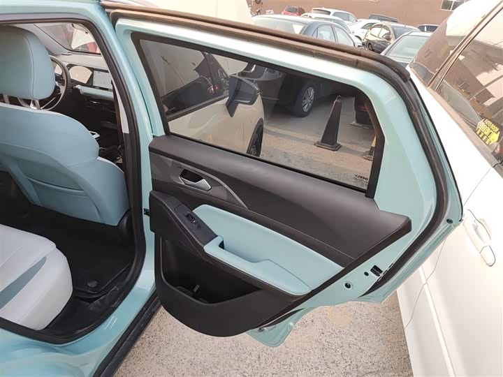 Geely Geometry E Firefly 2024 2024款 301km 星光